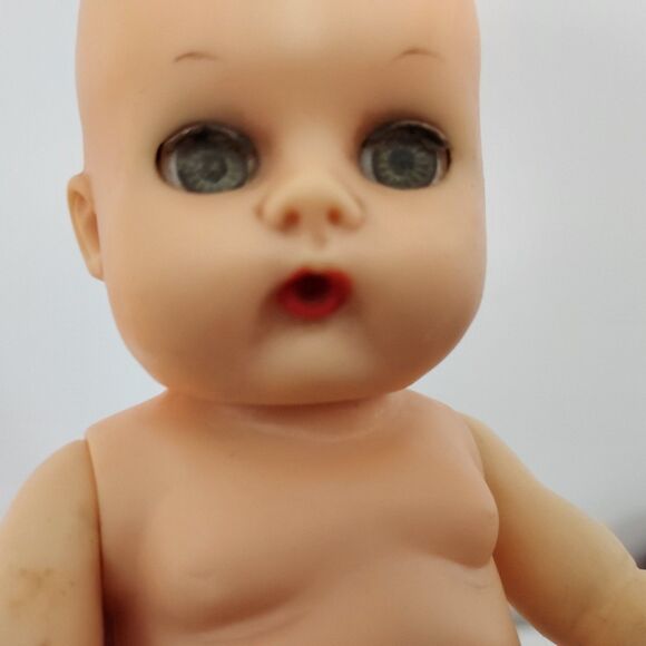 Vintage Vogue Ginnette vinyl 8” Baby Doll Drink & Wet Molded Hair 1950's - Picture 4 of 16
